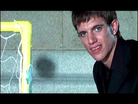 Santon fa la barba al palo.