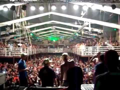 MC DANILO BOLADÃO E VÁRIOS MCS NA FANTASTIC ANIVERSÁRIO DO RODRIGO GR6 (PARTE 2)