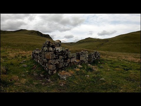 Abandoned 1700's Highland Cottage - SCOTLAND