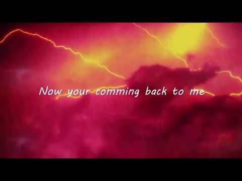 ECHO - EX [LYRICS VIDEO]