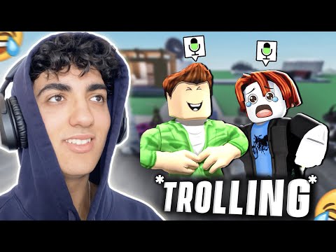 Trolling Mic Up Players in Roblox... (Gone Wrong)