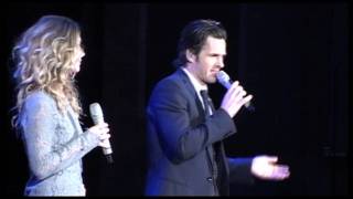 Pernilla Anderson and Peter Jöback sing Nygammal vals