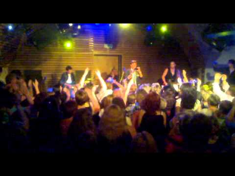 VÍTEK FIALA - HIGHWAY TO HELL, ROMAN VOJTEK & FANTASTIC 80s - HOLEŠOV 3. 5. 2013