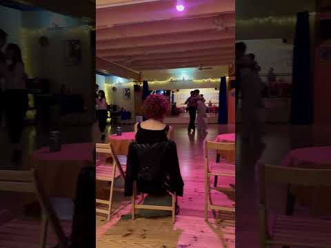 Arrabal Practica (sun @ El Desbande) tango dancing - Barcelona, Spain