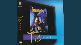 Download lagu Realita mp3