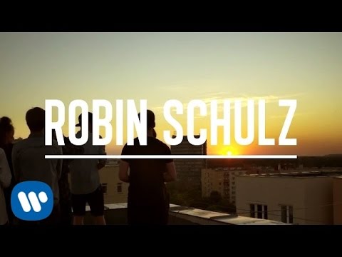 Video thumbnail for Sun Goes Down (Pingpong Remix)