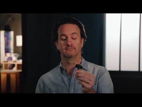 Saturn Magic - FINGER FLASHER by Jean-Luc Bertrand - Trick