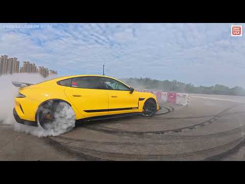 High-Speed CGI Car Chase Like Hollywood! 🚗💥