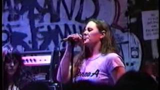 The Donnas - Checkin' It Out - Live