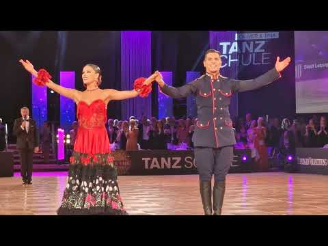 Abschiedstanz von Alexandru und Patricia Ionel in Leipzig 2023