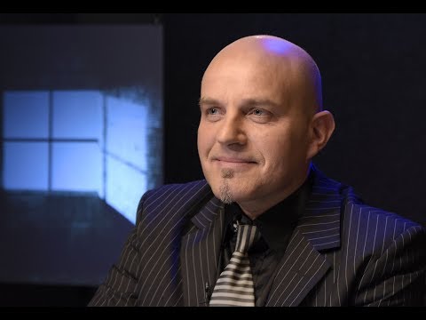 Zeuge Jehovas zweifelt | "Gott liebt mich ohne Leistung" | #ERFMenschGott