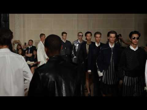 SEAN SUEN SHOW MEN'S FASHION WEEK FALL  2017 PARIS