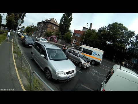 Karambol után - Crash aftermath