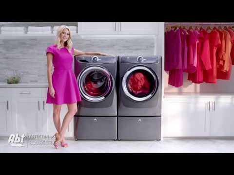 Emily Jackson Loves Electrolux Laundry at Abt Electronics