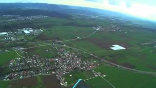 preview picture of video 'ROKE UAV Kamera-Drohne 1.Bodenstart ohne Fahrwerk Luftaufnahme 1080p Elektroflug'