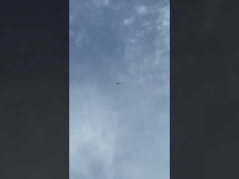 Grob G115E flying over the Army Flying Museum