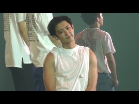 180811 The EℓyXiOn dot in Macao -Universe (Chanyeol)