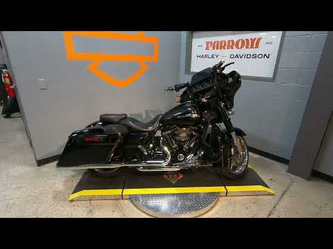 2015 Harley-Davidson CVO Street Glide FLHXSE