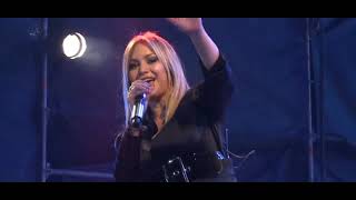 Karina - Hasta el fin del mundo en vivo (Tucumán 26-11-2021)