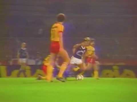 Alain Giresse amazing goal vs Lens 1983/84