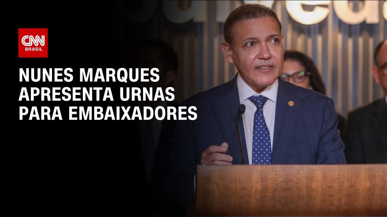 Presidente do TSE apresenta urnas para embaixadores nesta segunda (17) | CNN NOVO DIA
