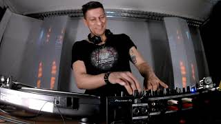 Dj T.ERRA at Map meets Vinyl journey im Kulturschloss Wandsbek