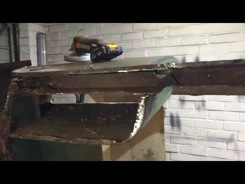 1964 Mk1 Mini Restoration S2 Ep17 - Floor Pan Replacement