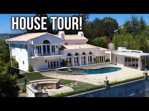 The Minecraft Youtuber Mansion Tour/Massive Minecraft Meetup! (Vlog)
