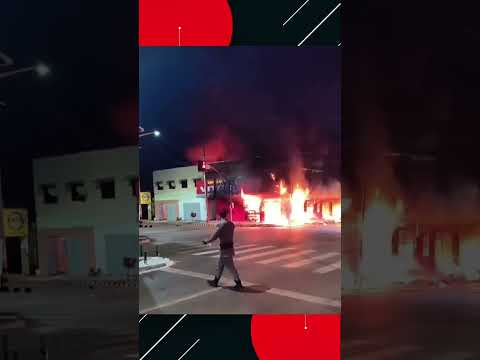 Incêndio destrói supermercado em Barro Alto.