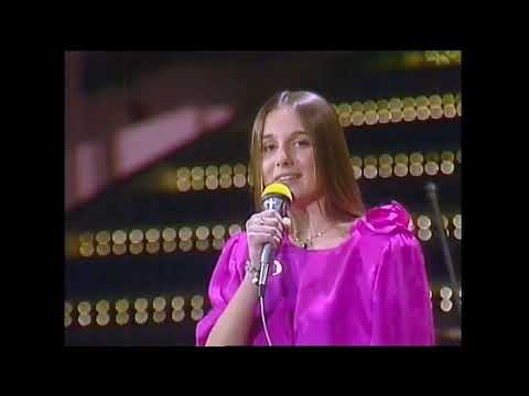 Giorgia Fiorio – Avrò (Sanremo 1983 Serata finale) - stereo & Intervista