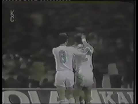 Klaus Allofs (Colônia) - 24/11/1982 - Colônia 1x0 Roma-ITA - 1 gol