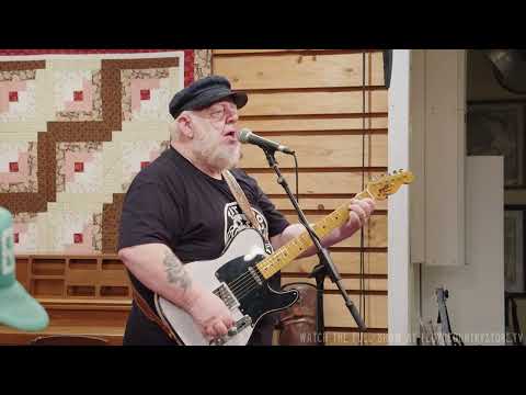 Redd Volkaert Trio & Silas Hamilton - I Always Get Lucky With You