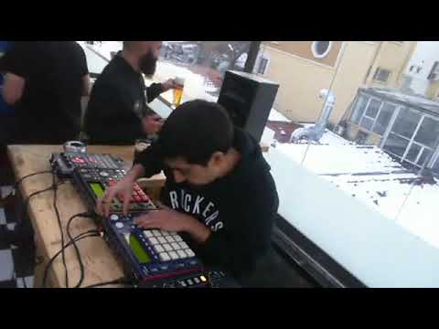 Taratsa Sun Sets vol 2 w/ Kill Emil A Live Set at TheRoofTop
