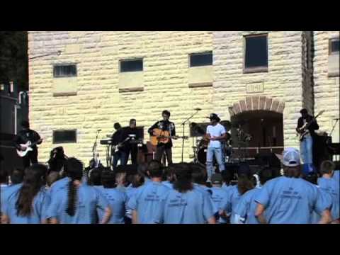 Mark Collie & Tim McGraw Performing At Brushy Mountain State Prison