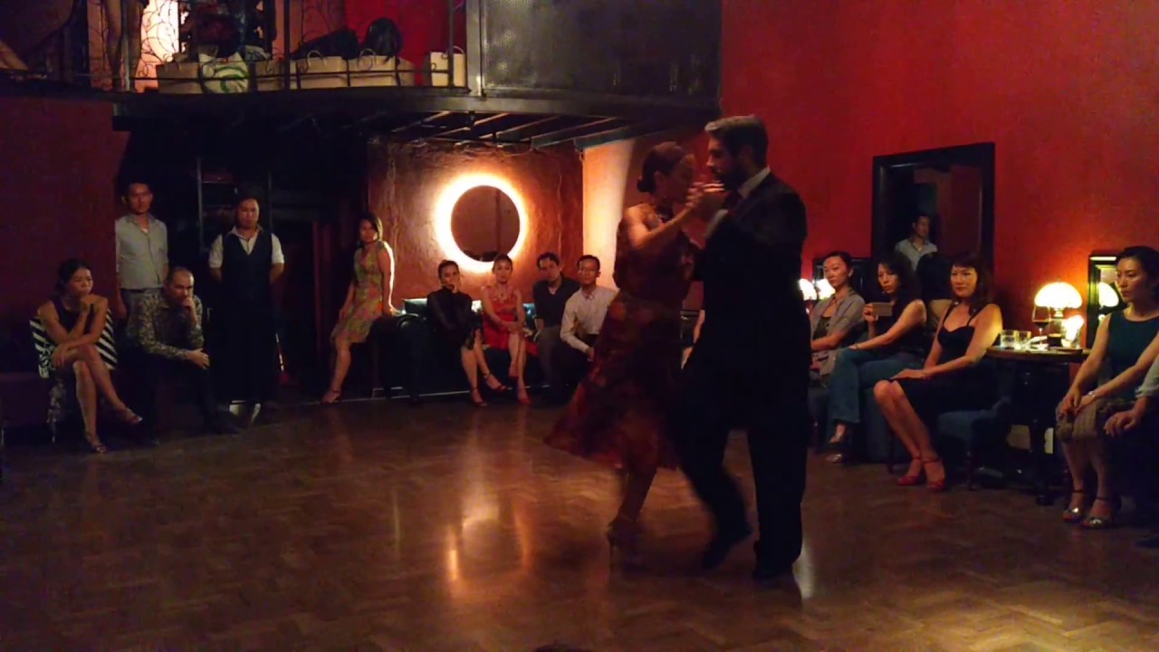 Andres Laza Moreno y Luciana Arregui en Shanghai 1/4