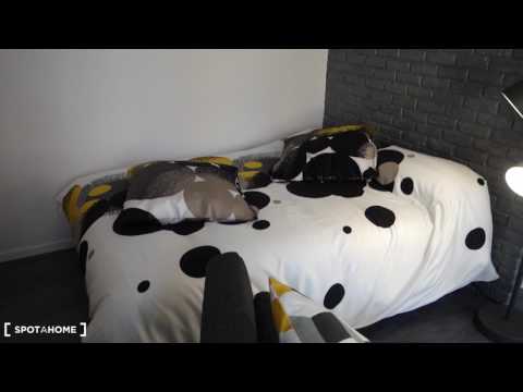 Elegant and modern studio apartment to rent in Paris, 3 - Spotahome (ref 127609)