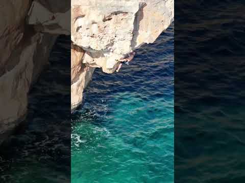 Rock climbing / cliff jumping in Es Pontas, Mallorca, 13 October 2023