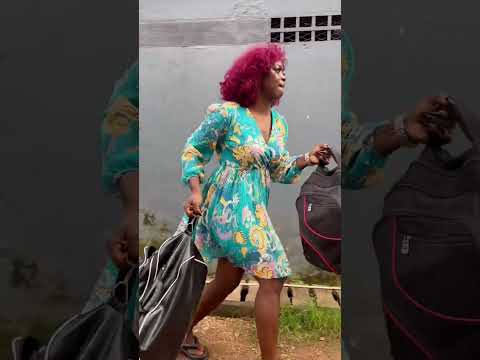 Quand quelqu'un laisse, quelqu'un prend 😂 - Moa Minga feat Jordane Ngassa