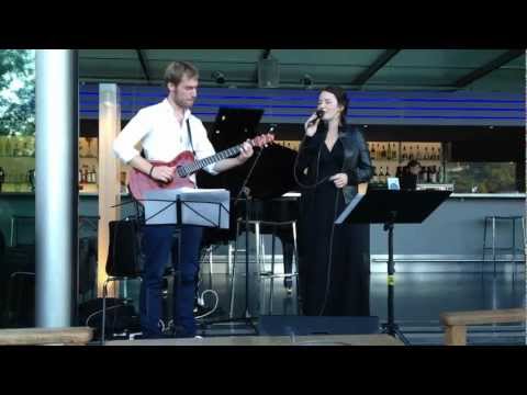 Jazz Blues Black Coffee - Duo Fabian Rosenzweig (g), Lea Fries (voc)