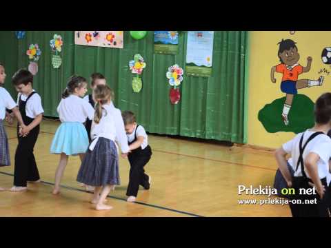 Otroci vrtca Mala Nedelja za babice in dedke