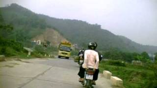 preview picture of video 'High Capacity Motorcycle Touring Vietnam'