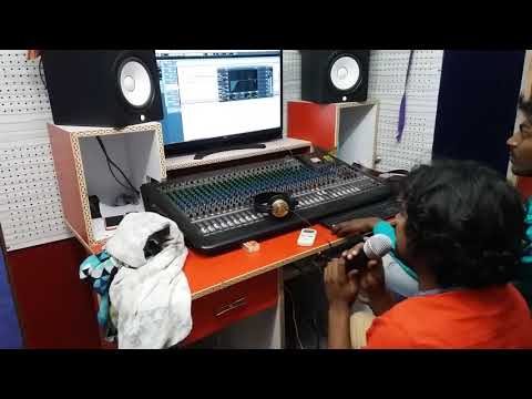 रिकोर्डिंग के समय सन्तोष सागर जी Ricording time in studio lollipop mau
