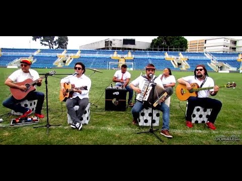 Donaleda - Waiting in Vain ( Donaleda Sem Amarras )