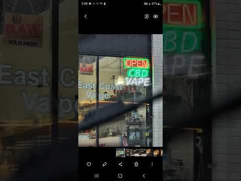 Samsung S22 camera tips and tricks - turn on location tags to help find an image