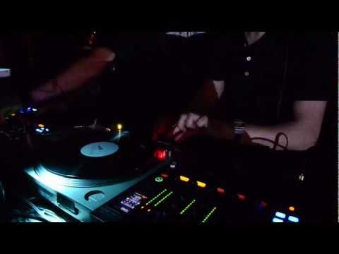 Hansur [Johannex & Surit] @ Moog, Barcelona 23.06.2011