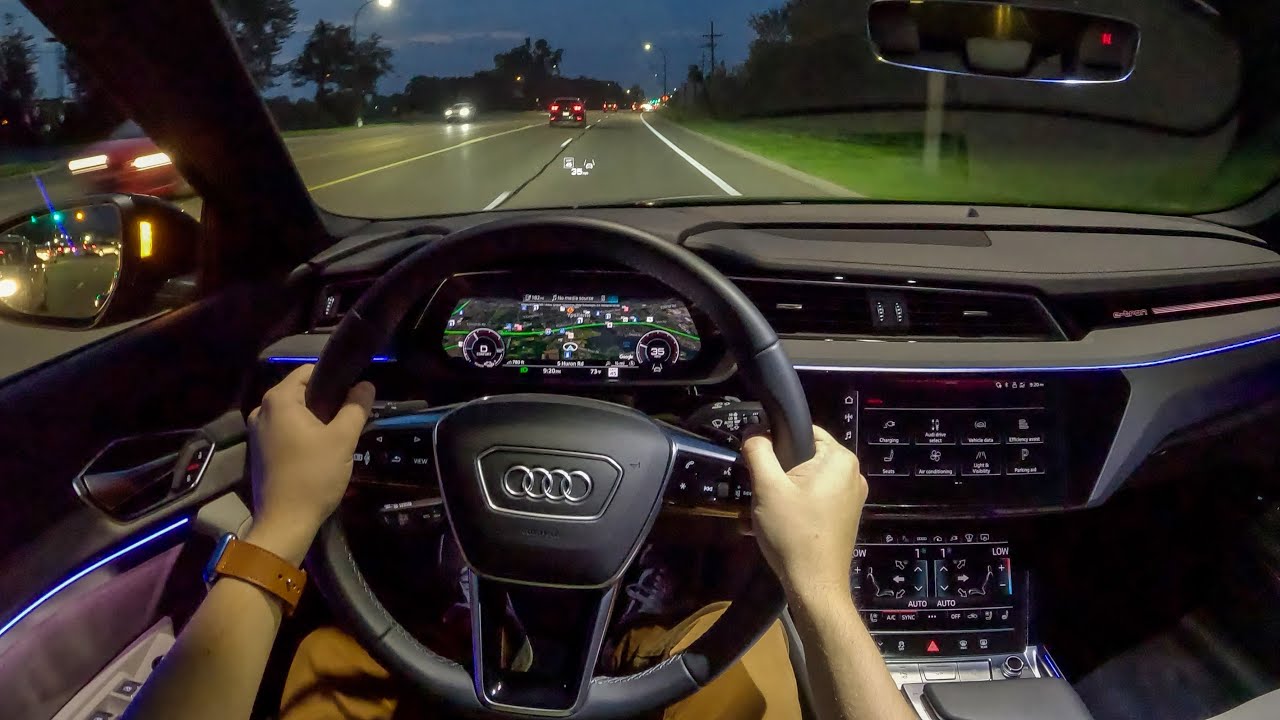2024 Audi Q8 Sportback e-tron - POV Night Drive (Binaural Audio)