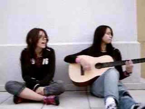 Kelly Clarkson Cover Behind These Hazel eyes - Lilu e Gi video thumbnail