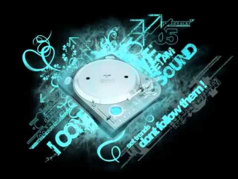 download lagu mp3 mp4 George Michael Last Christmas Dj Solovey Remix, download lagu George Michael Last Christmas Dj Solovey Remix gratis, unduh video klip George Michael Last Christmas Dj Solovey Remix