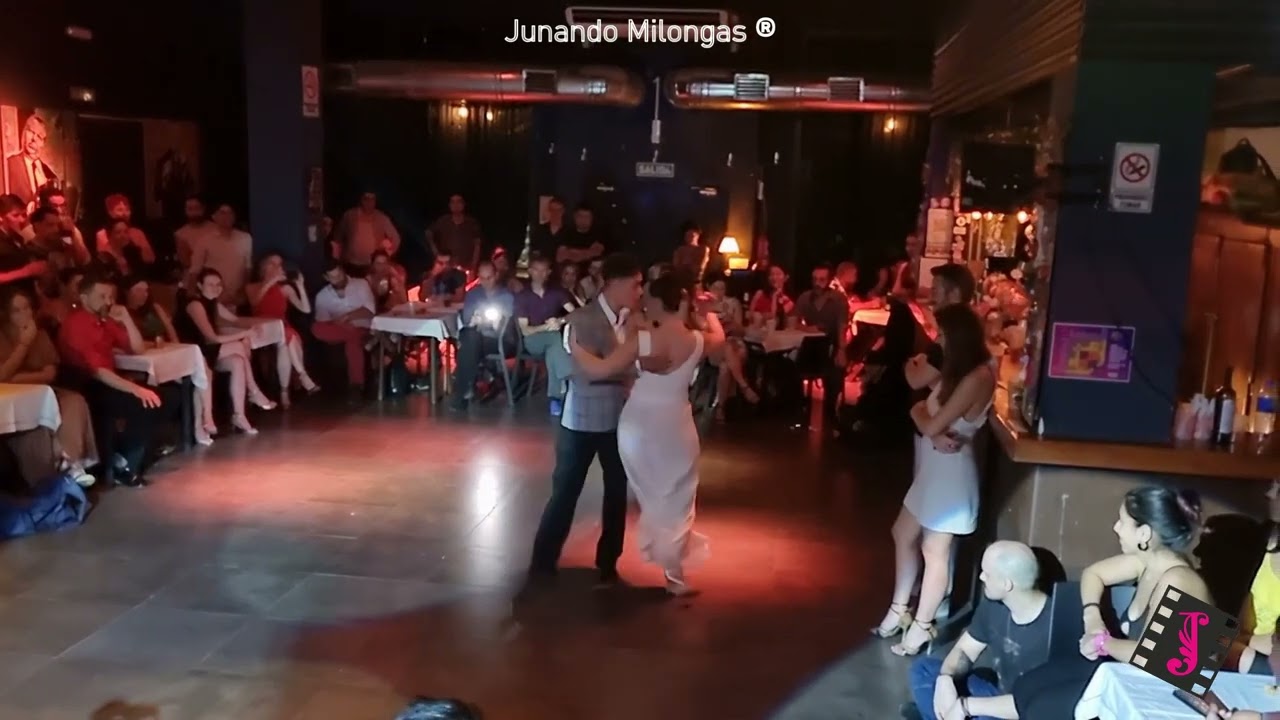 SUYAY QUIROGA & JONNY CARVAJAL || Yunta Brava (D Arienzo)