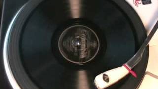 SHE'LL BE COMIN ROUND THE MOUNTAIN by Gid Tanner and his Skillet Lickers 1926